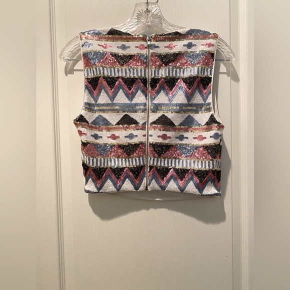 Bebe Sequined Covered Aztec Motif Sleeveless Crop Top w Matching Mini Skirt - Picture 3 of 11